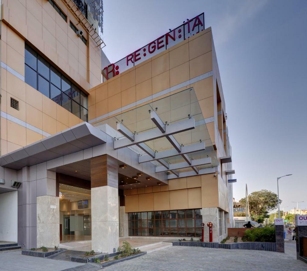 Regenta Inn Ranip Ahmedabad Bagian luar foto