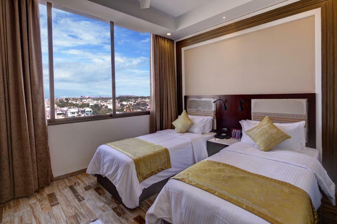 Regenta Inn Ranip Ahmedabad Bagian luar foto